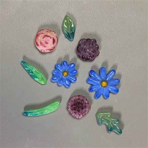 SMALL LEAVES & FLOWERS MOLD by CPI